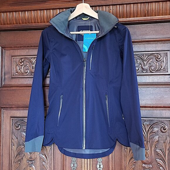 NWT Brooks Women's Seattle Shell Running Jacket - Picture 1 of 12